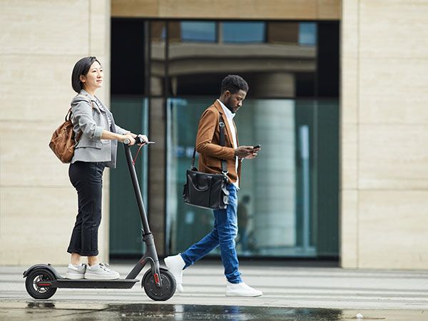 Vous roulez en trottinette électrique ? Pensez à votre assurance !